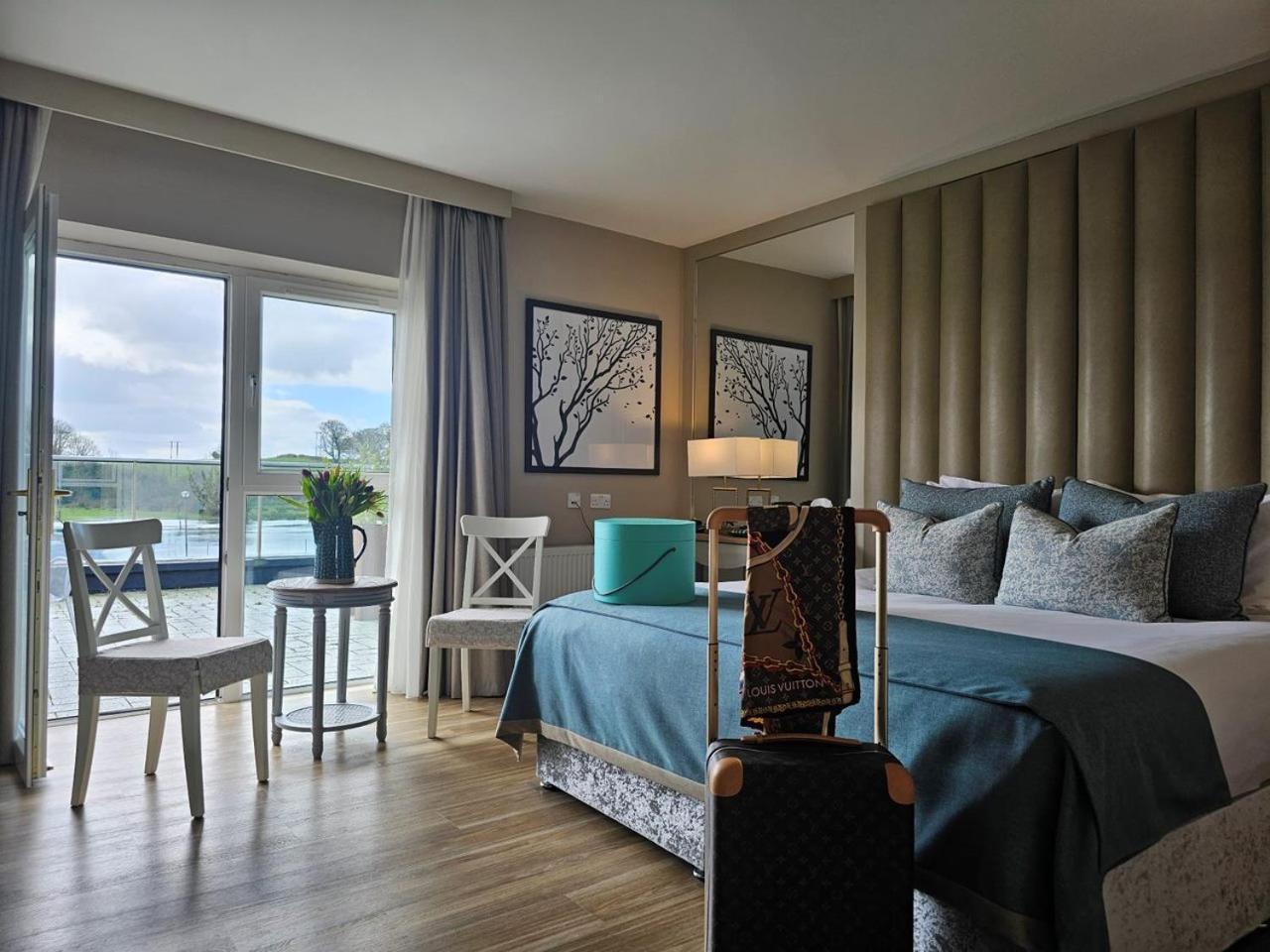 Moycarn Lodge & Marina 巴利纳斯洛 外观 照片